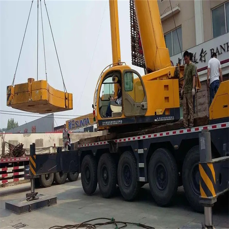 日照当地吊车出租|机器吊装|75吨|工厂搬迁服务